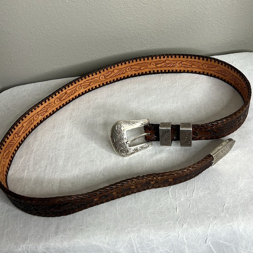 Appaloosa Hand Tooled Reversible Leather Belt Size 40 - Picture 4 of 12